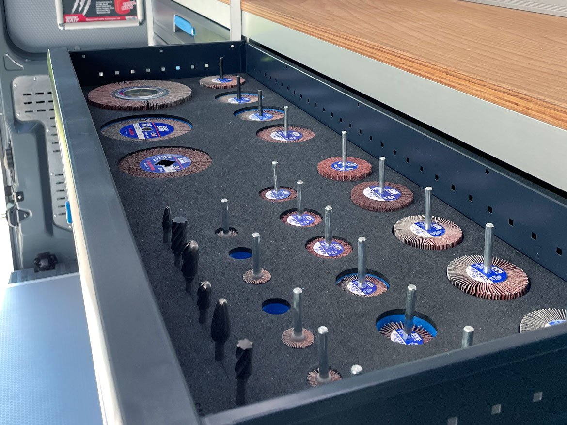 07-2021_FR-inlay_decoupes_680x510