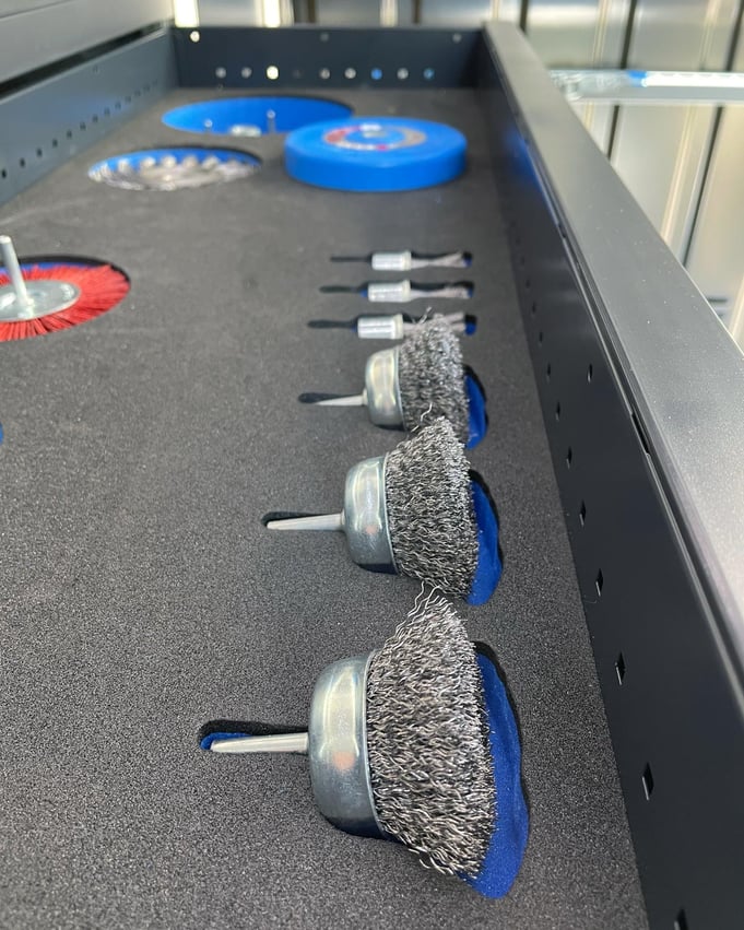 07-2021_FR-inlay_tiroir-detail